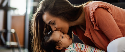 5 Amazing Makeup Items That Are Safe for New Mothers