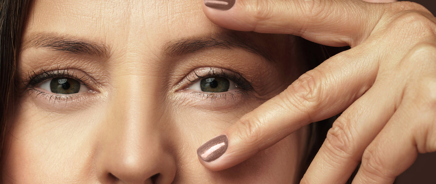 8 Ultimate Makeup Tips for Mature Skin Beauties