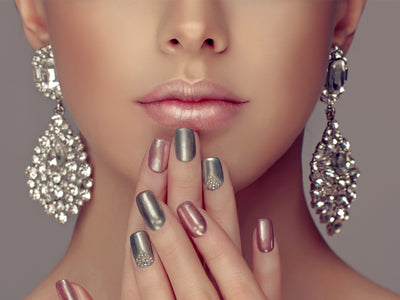 How to Turn Any Lipstick Shade into Metallic Shade—DIY Tips